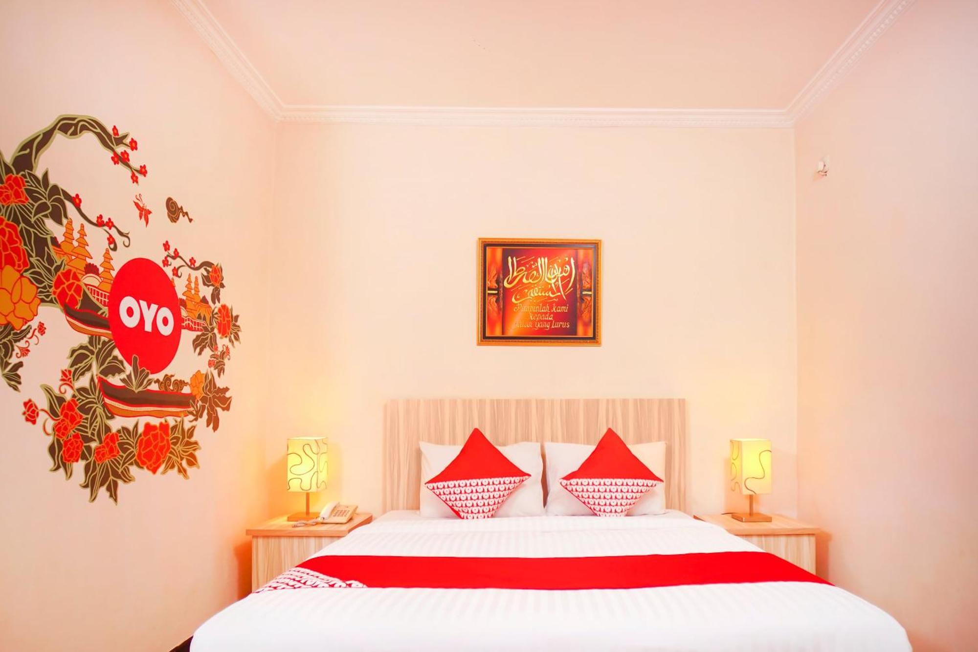 Capital O 142 Hotel Al Furqon Syariah Palembang Exterior photo